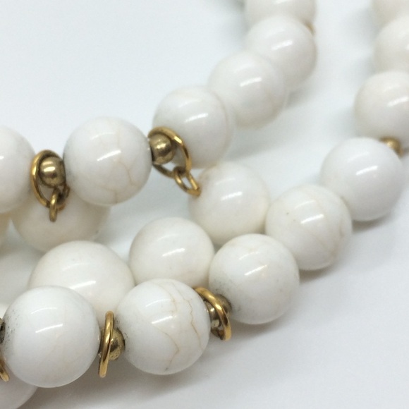 VINTAGE 80S TRIFARI BAUBLE BEAD NECKLACE WHITE GOLD COLLAR ACRYLIC DANGLE - Picture 12 of 15